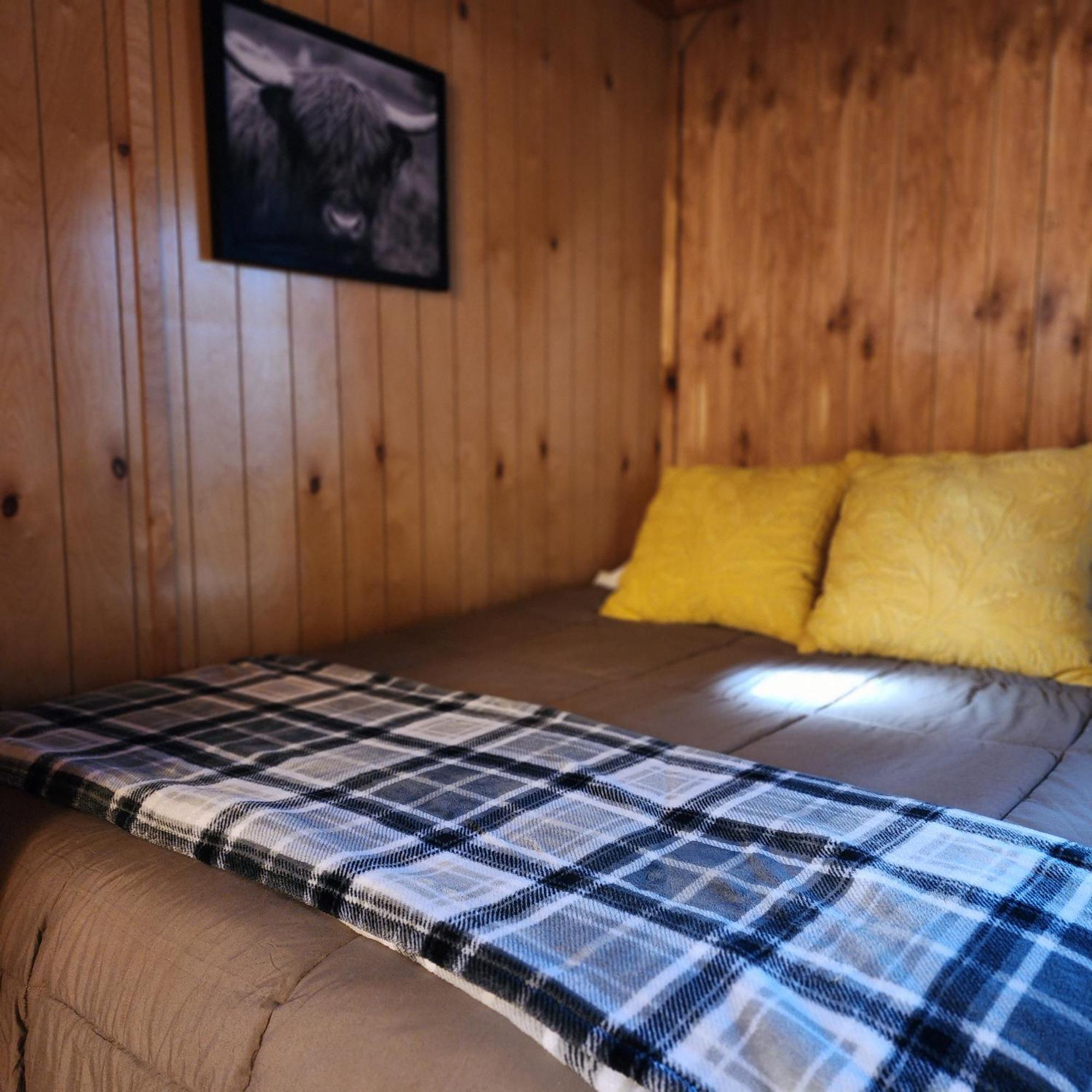 Camp Almanor At Big Springs Hotell Westwood Exteriör bild