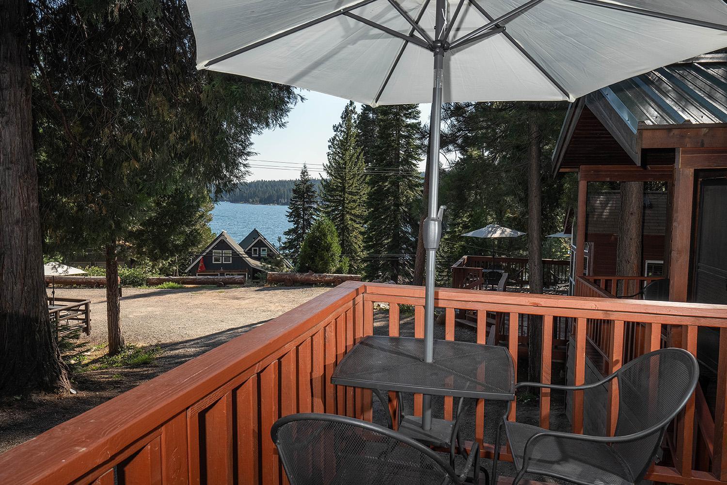 Camp Almanor At Big Springs Hotell Westwood Exteriör bild