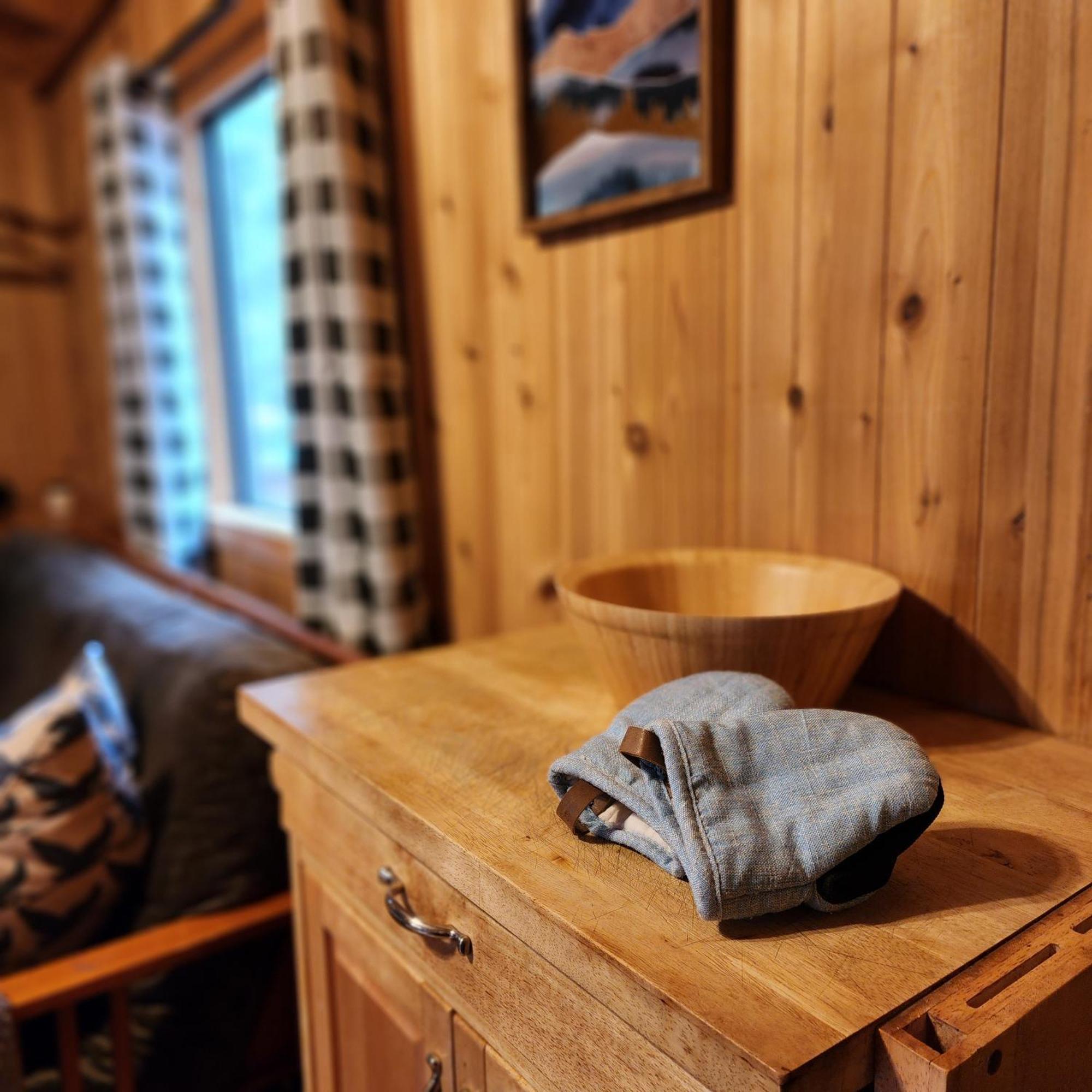Camp Almanor At Big Springs Hotell Westwood Exteriör bild