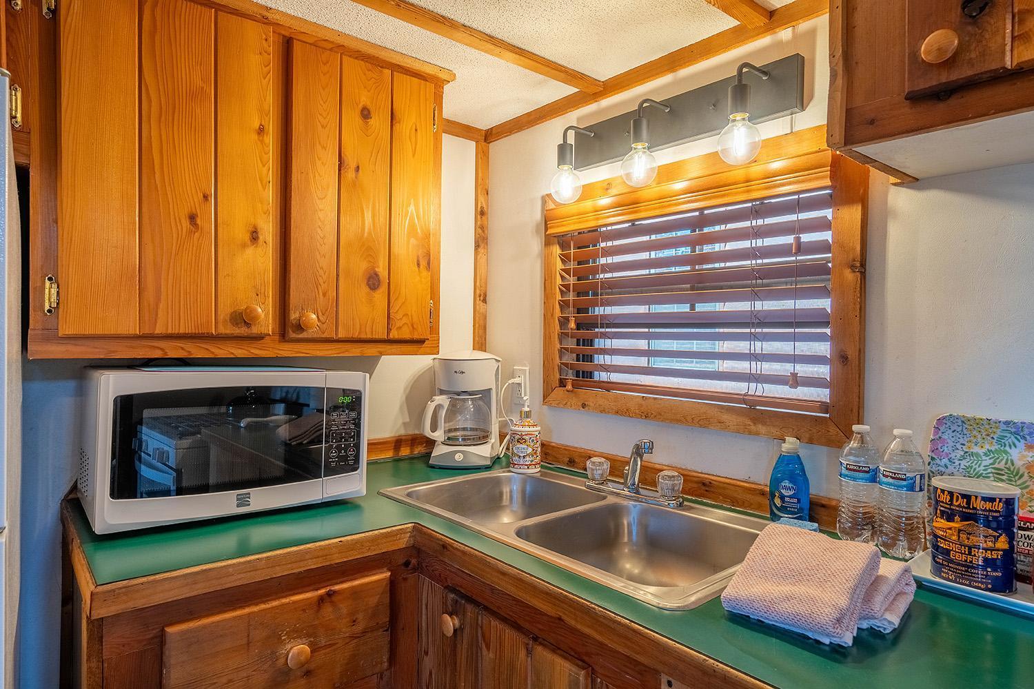 Camp Almanor At Big Springs Hotell Westwood Exteriör bild