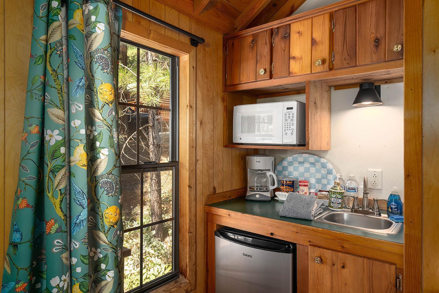 Camp Almanor At Big Springs Hotell Westwood Exteriör bild