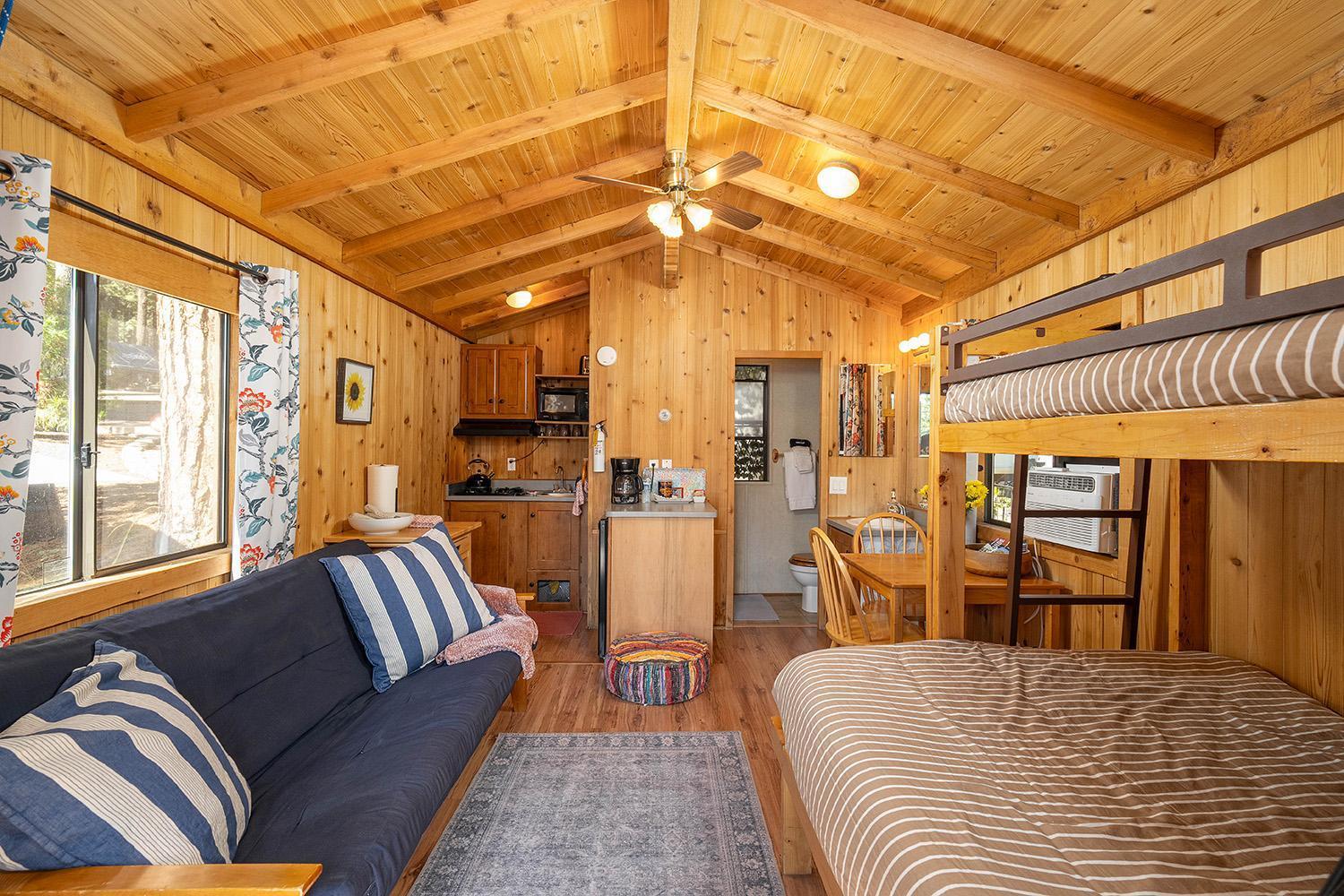 Camp Almanor At Big Springs Hotell Westwood Exteriör bild